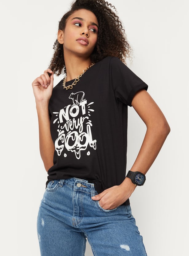 Women Graphic T-shirt with Round Neck